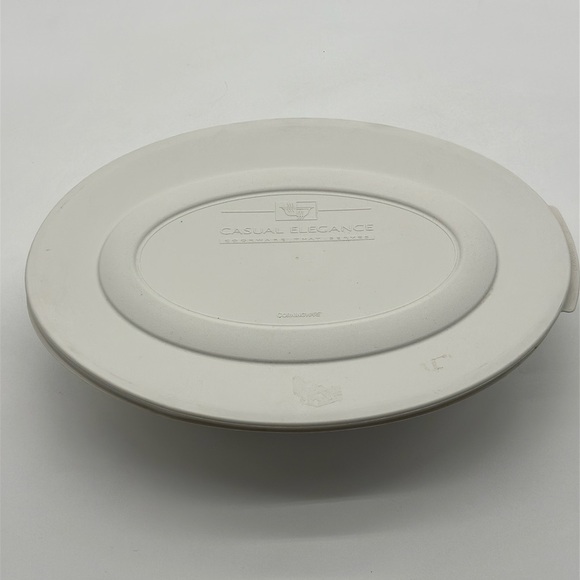 CORNING WARE CASUAL ELEGANCE L-32 WHITE COVERED 2 Qt SERVING DISH With lid - Picture 1 of 9